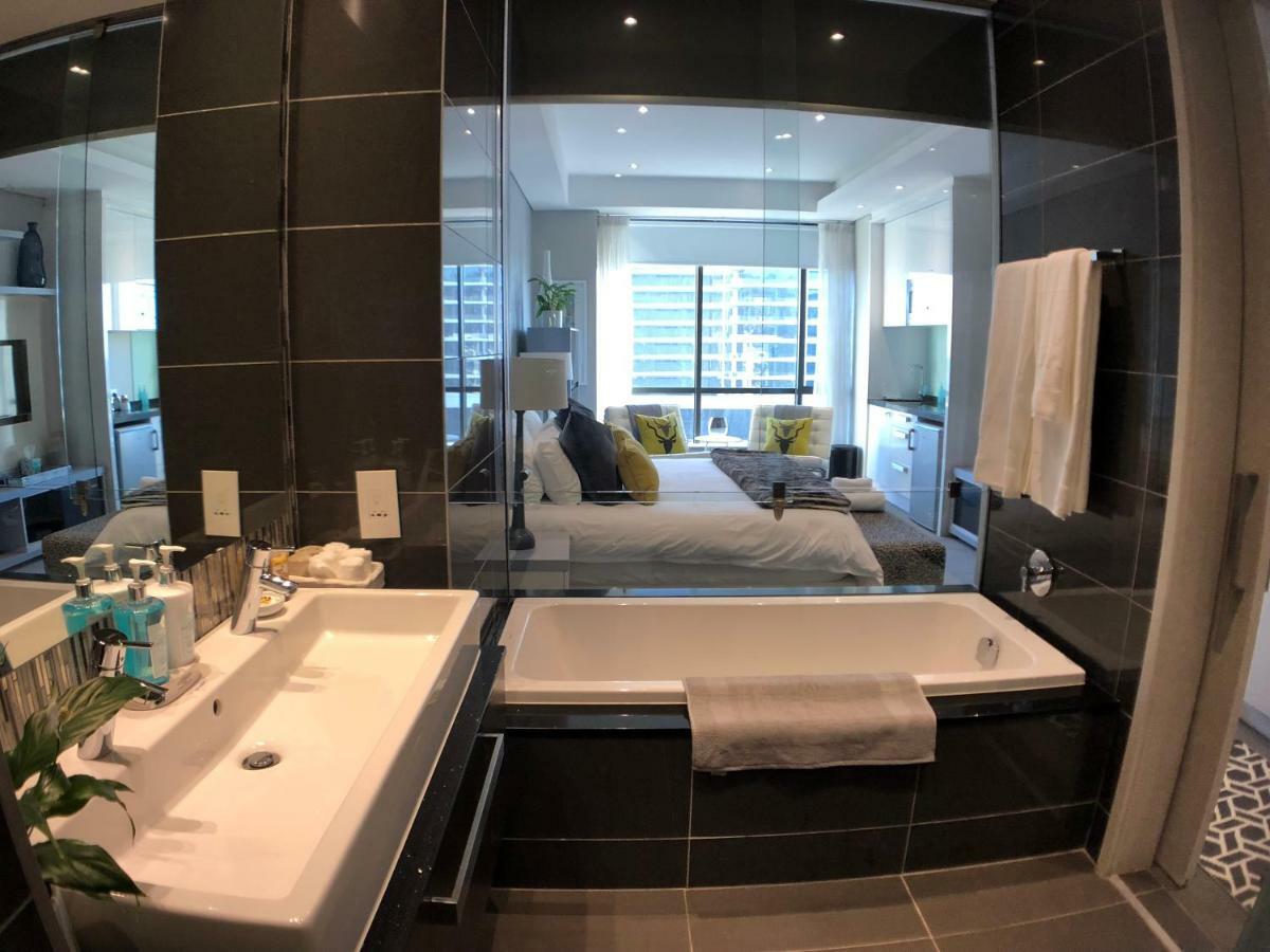 Sandton Skye Suites Johannesburg Ngoại thất bức ảnh